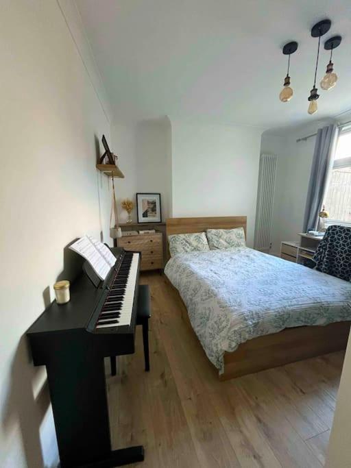 Ferienwohnung Cosy Flat In Burgess Hill, Sussex Exterior foto